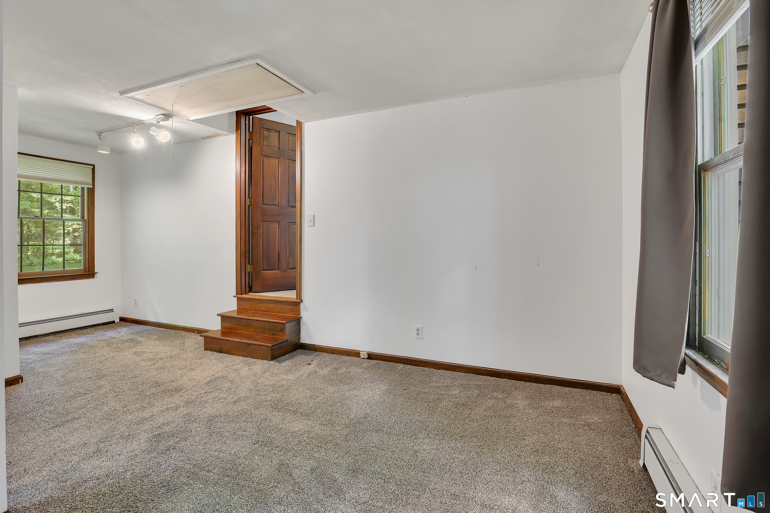 16 Shanda Lane Tolland CT 06084