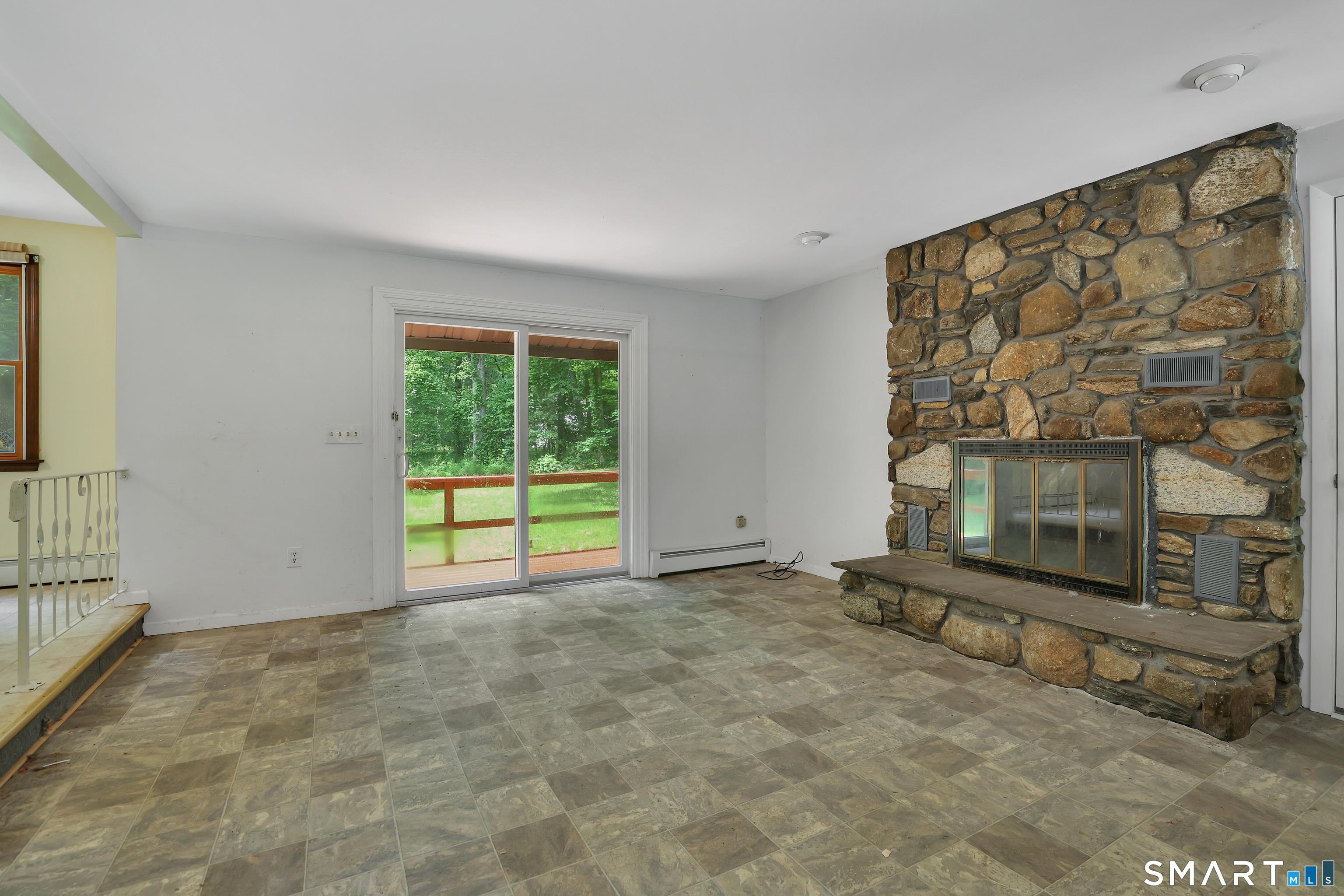 16 Shanda Lane Tolland CT 06084