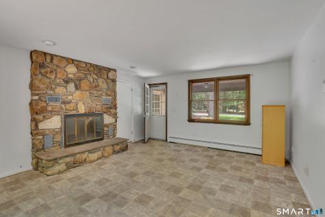 16 Shanda Lane Tolland CT 06084