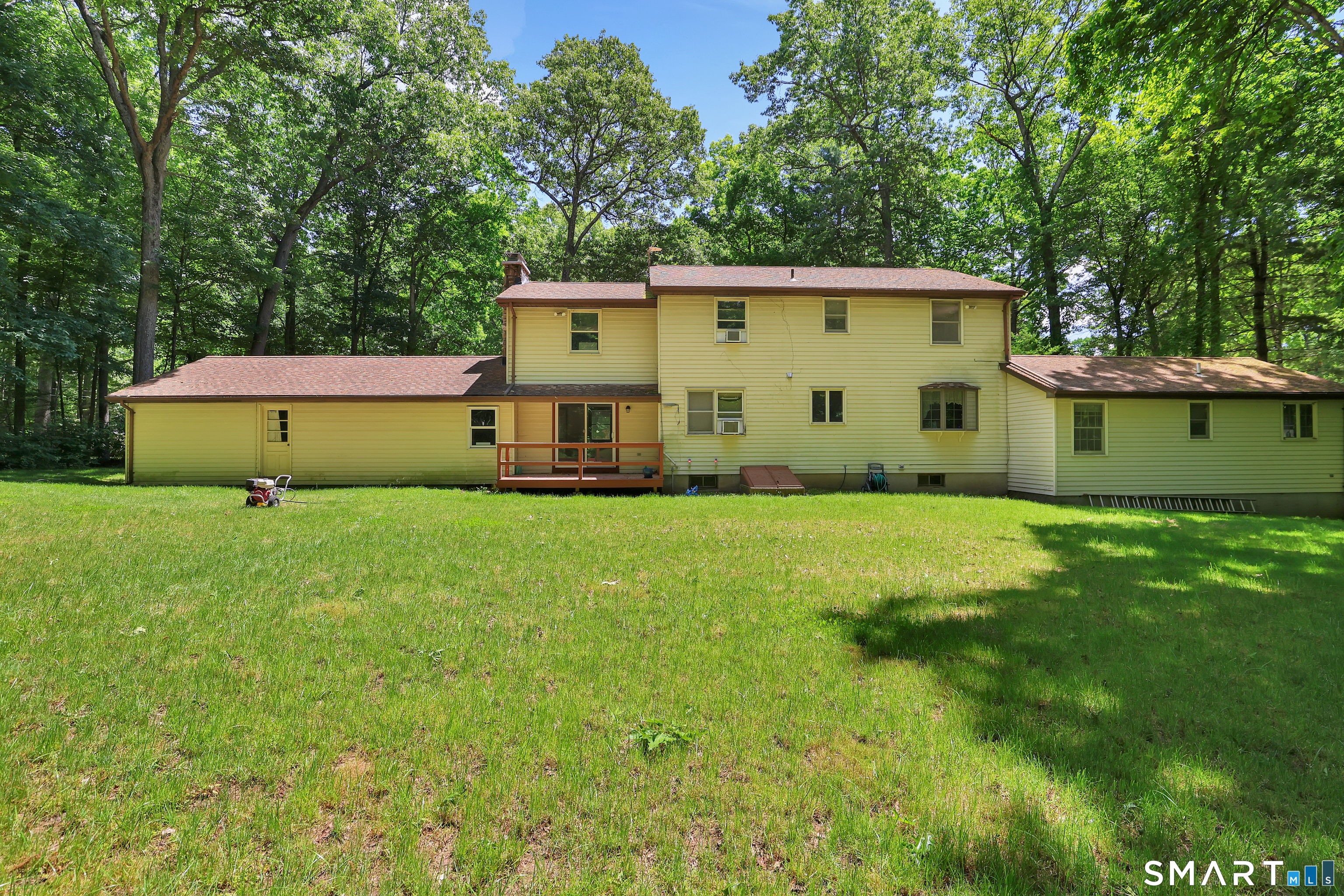 16 Shanda Lane Tolland CT 06084