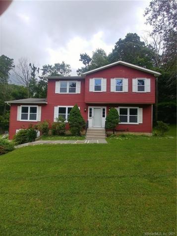 10 Caisson Drive Danbury CT 06810
