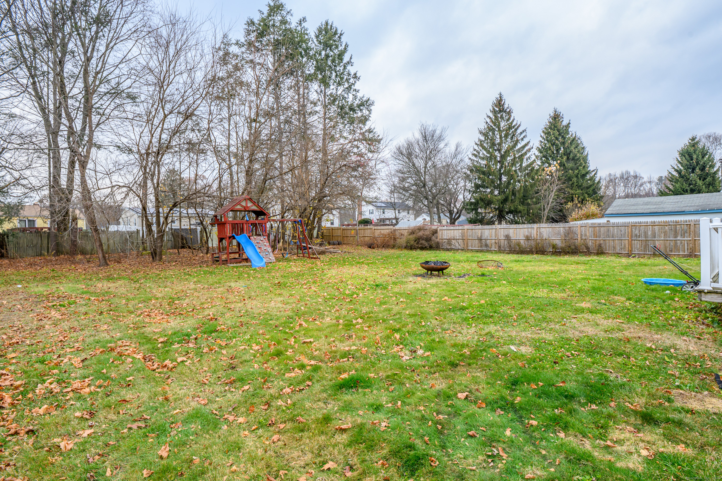 124 Bel Aire Circle Windsor Locks CT 06096