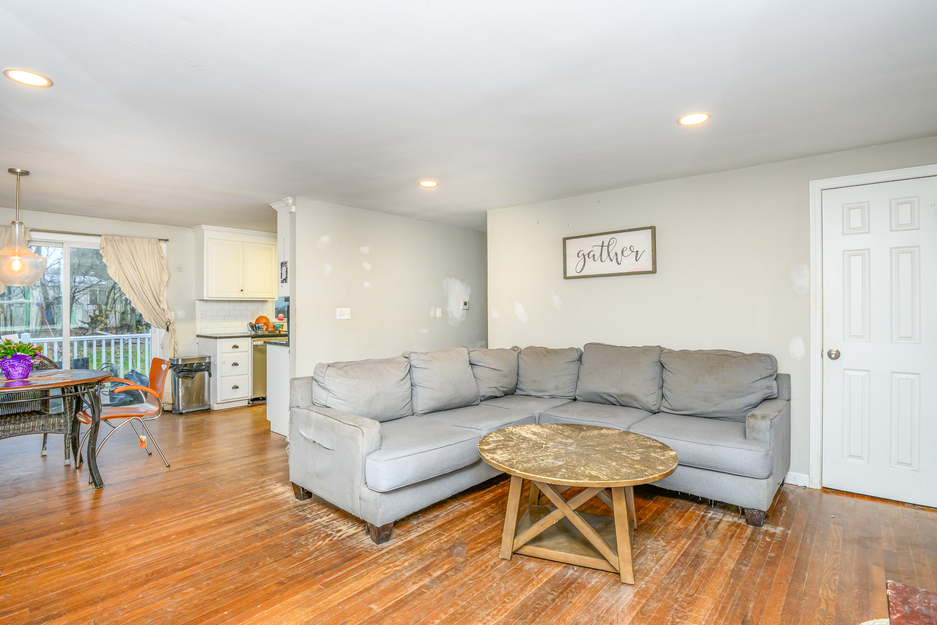 124 Bel Aire Circle Windsor Locks CT 06096