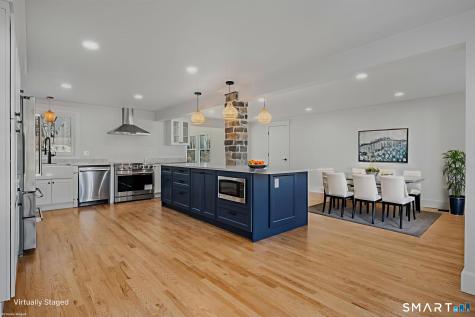 87 Colony Road Groton CT 06340