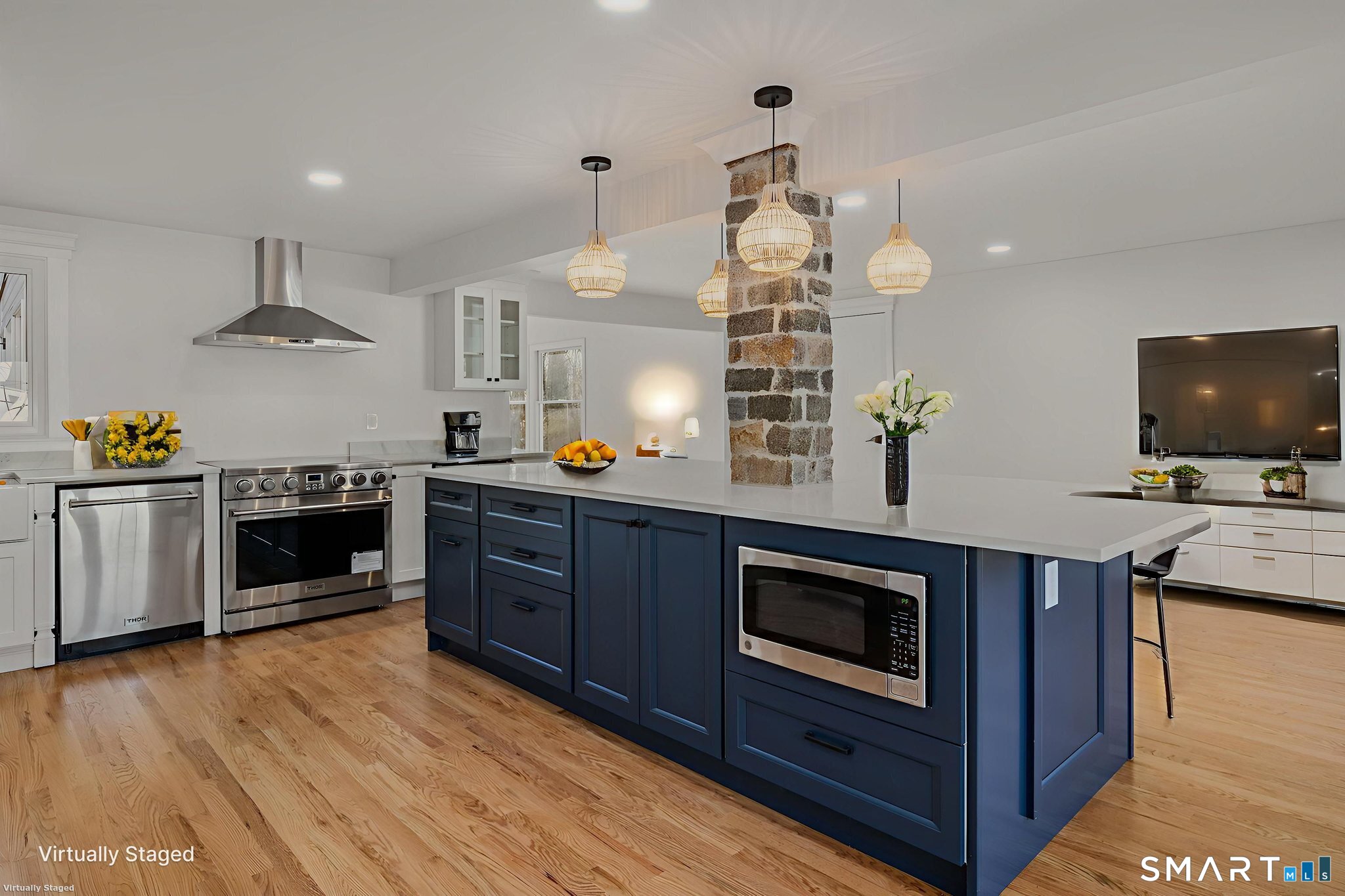 87 Colony Road Groton CT 06340