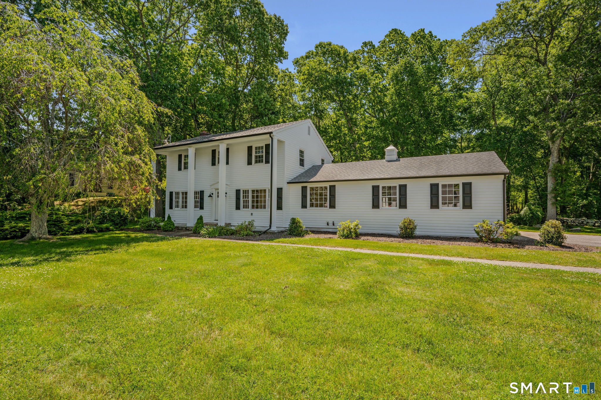 87 Colony Road Groton CT 06340
