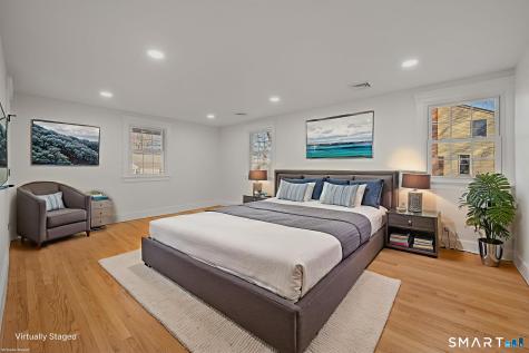 87 Colony Road Groton CT 06340