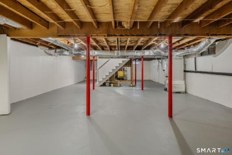 87 Colony Road Groton CT 06340