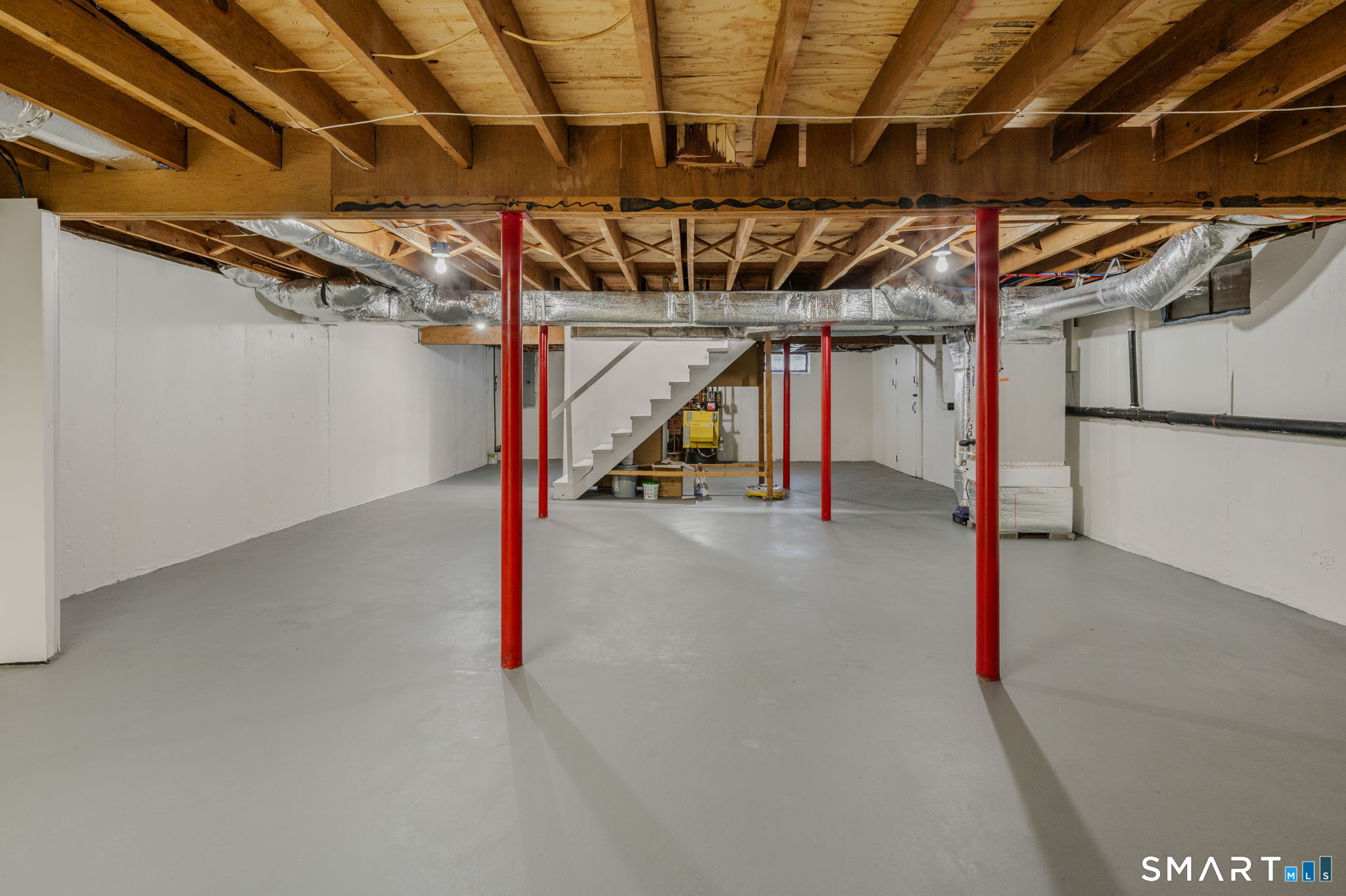 87 Colony Road Groton CT 06340