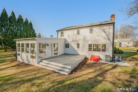 87 Colony Road Groton CT 06340