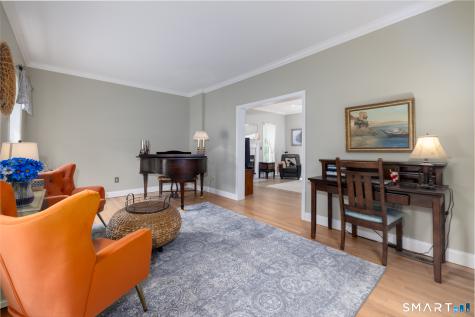 10 Curtis Road Middlebury CT 06762