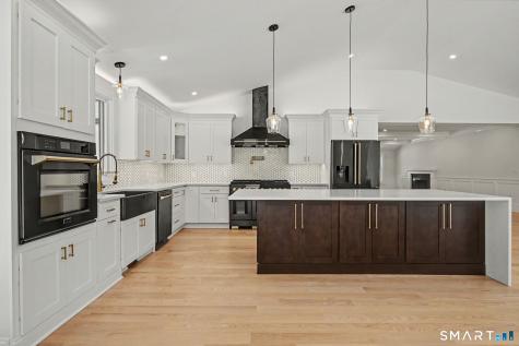 203 Wildflower Lane Fairfield CT 06824