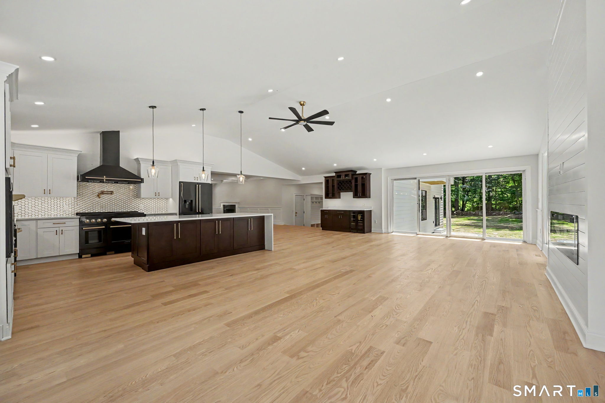 203 Wildflower Lane Fairfield CT 06824