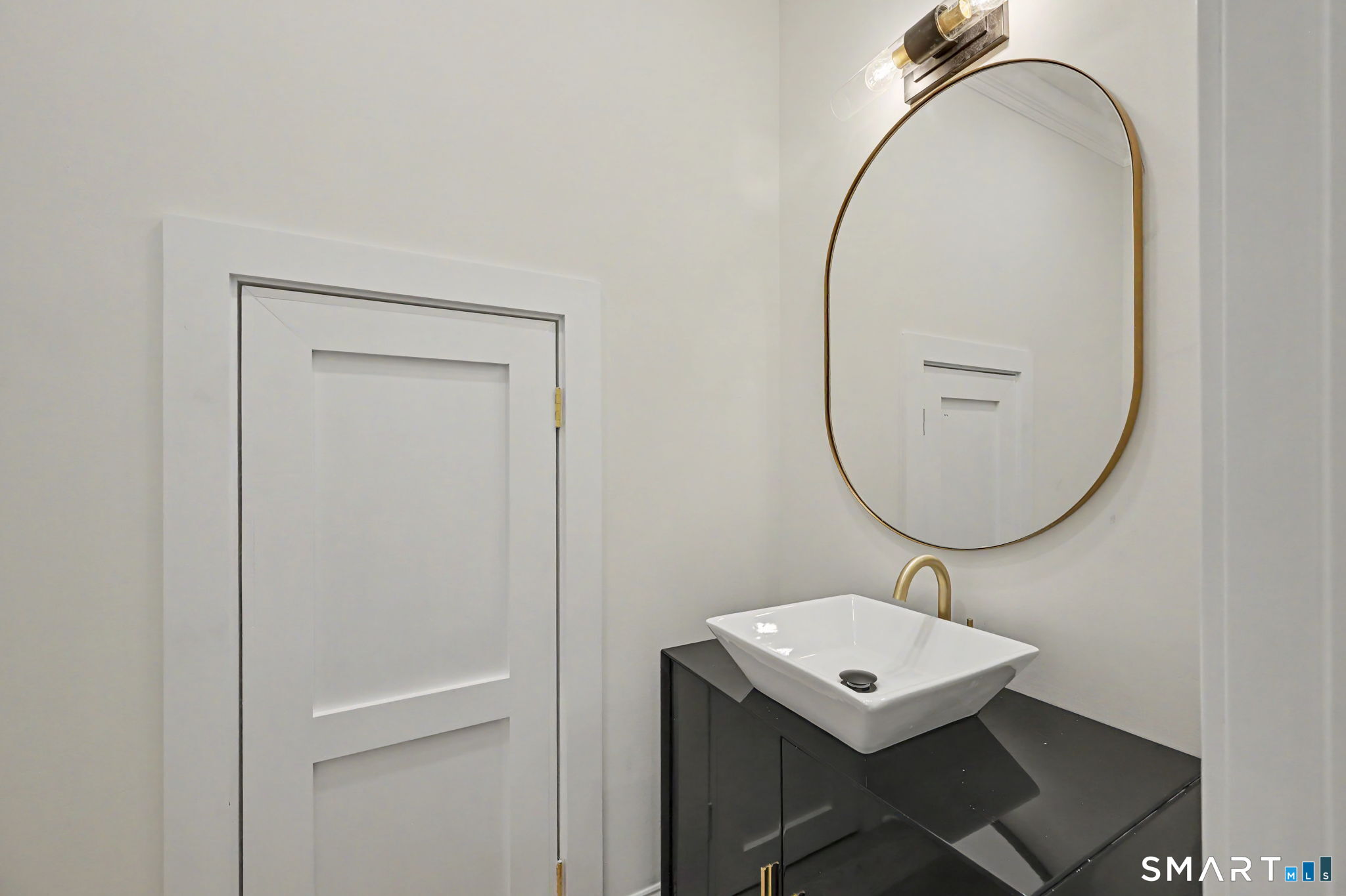 203 Wildflower Lane Fairfield CT 06824