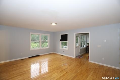 32 Benz Street Ansonia CT 06401