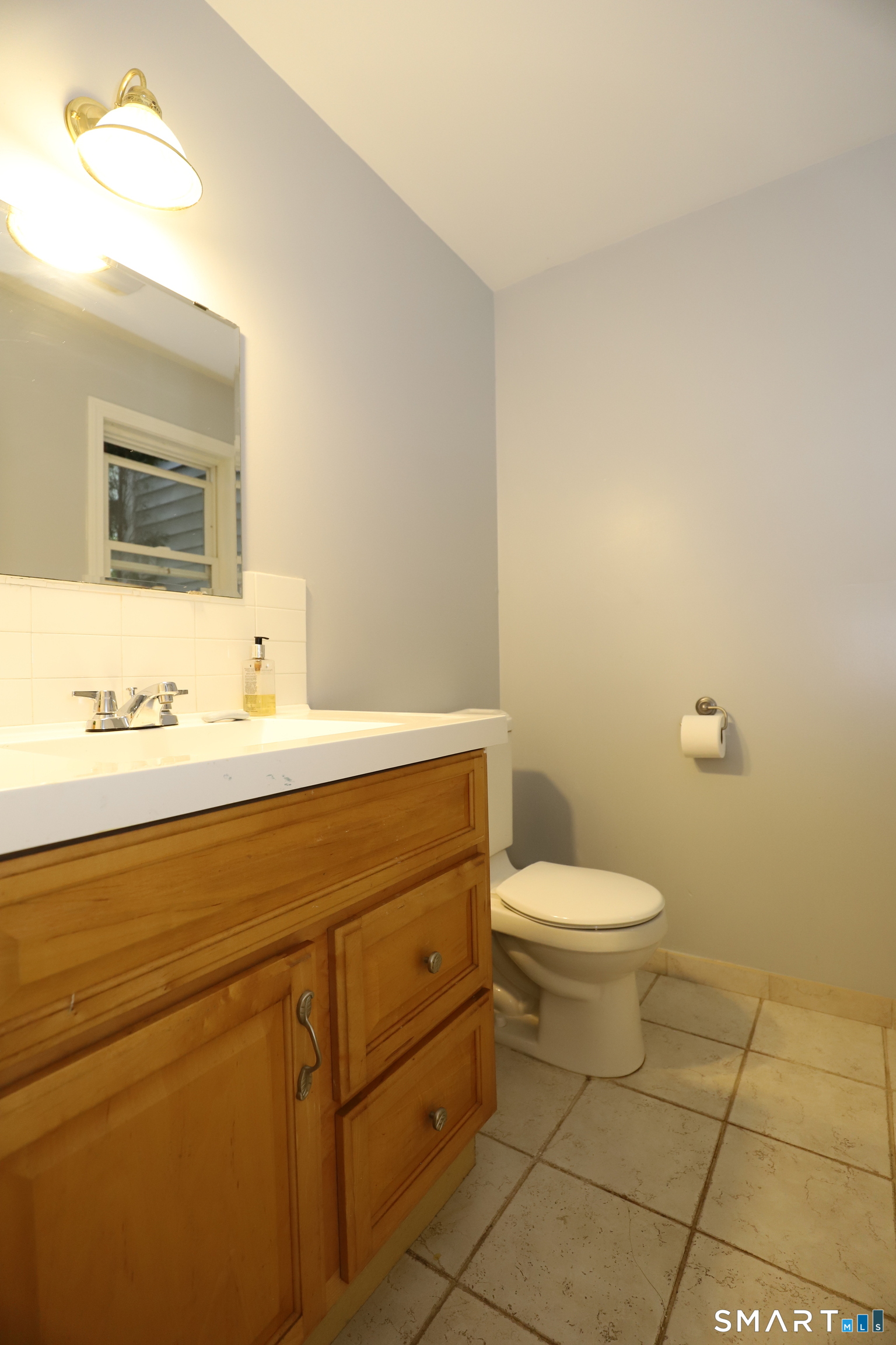 32 Benz Street Ansonia CT 06401