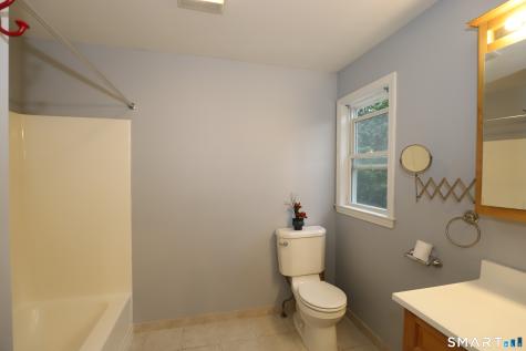 32 Benz Street Ansonia CT 06401