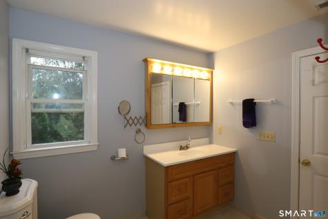 32 Benz Street Ansonia CT 06401