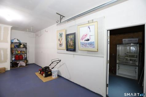 32 Benz Street Ansonia CT 06401