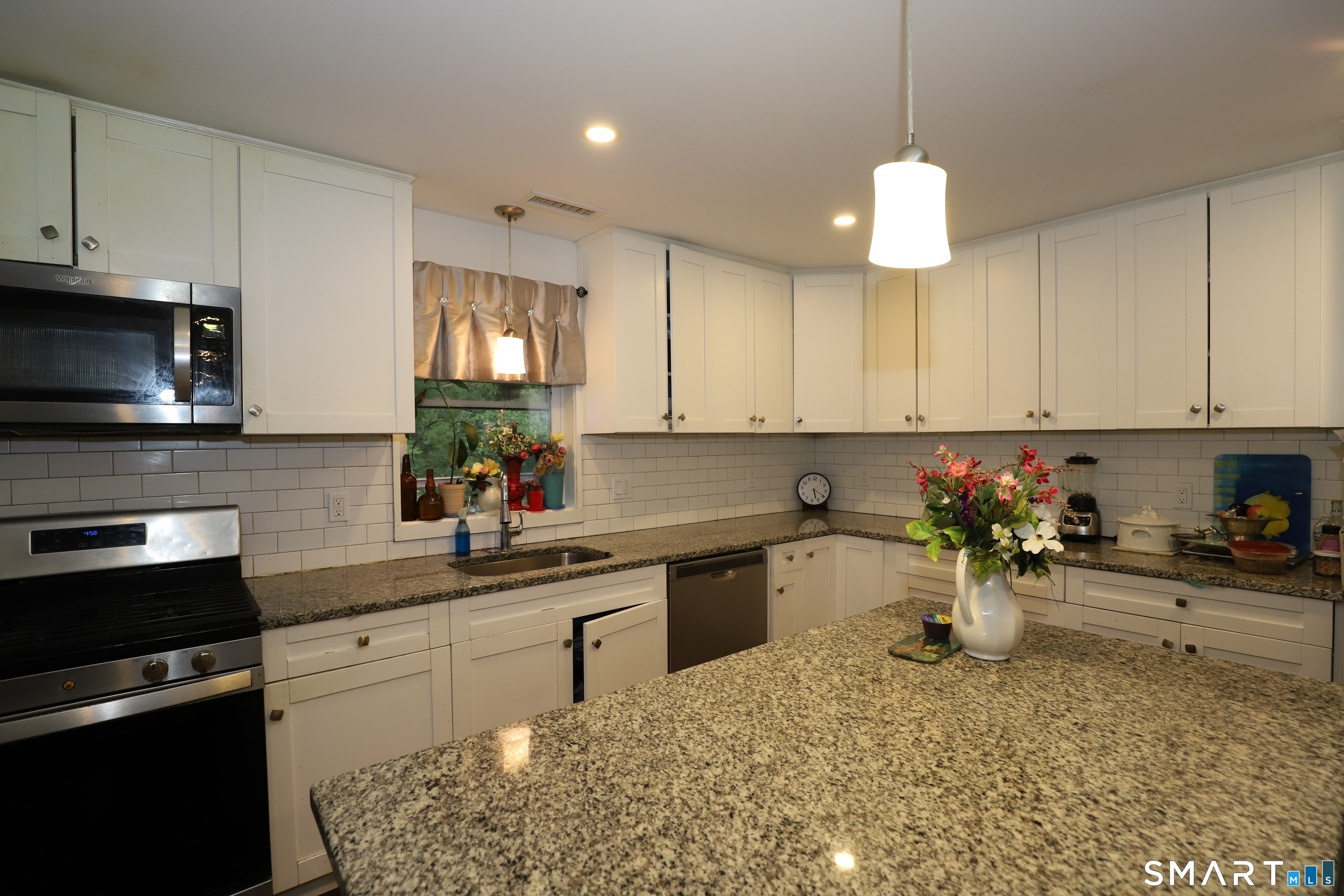 32 Benz Street Ansonia CT 06401