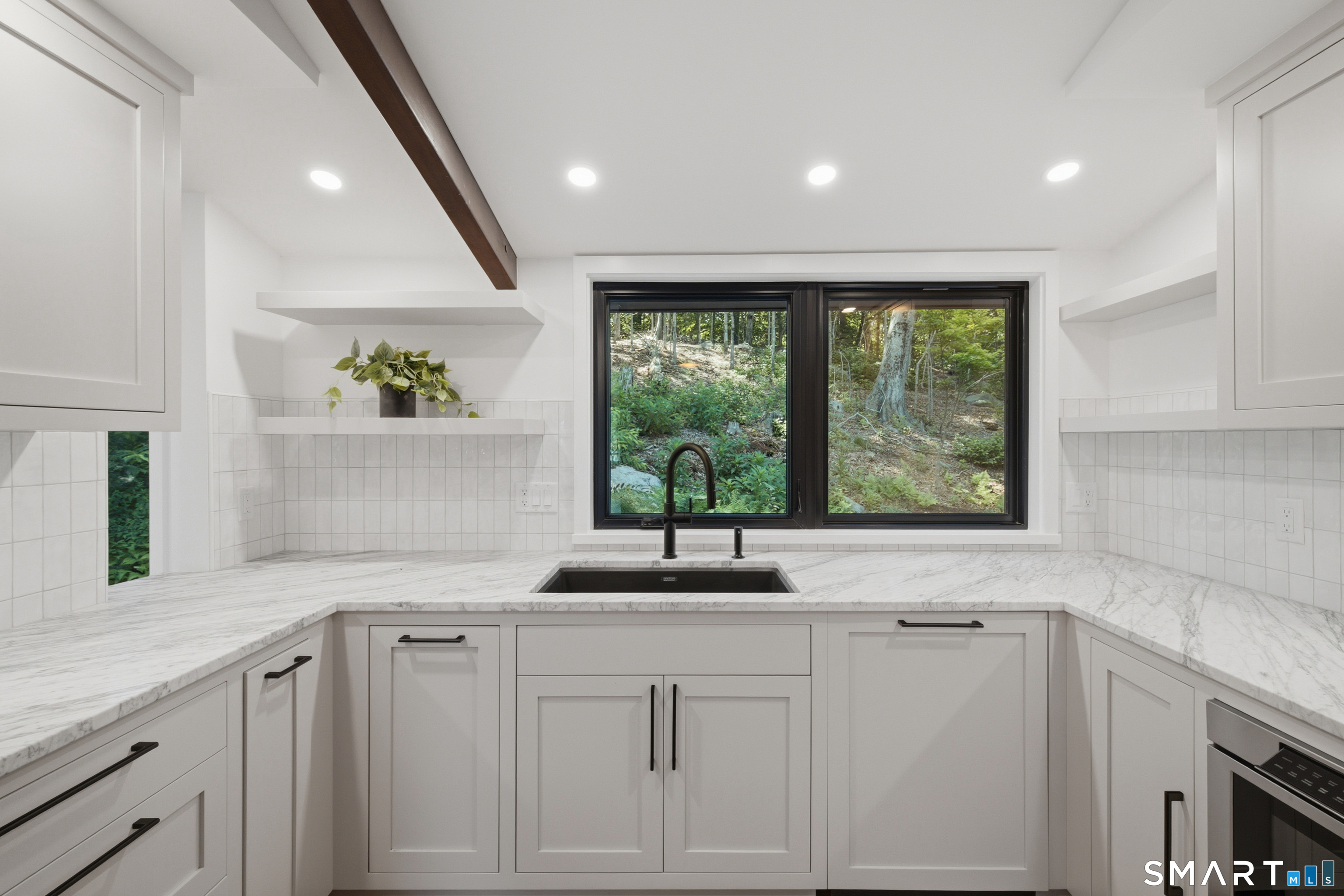 5 Hemlock Drive Essex CT 06426