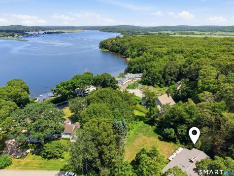 5 Hemlock Drive Essex CT 06426