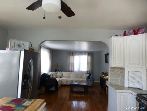 593 Mohegan Avenue Parkway Waterford CT 06375
