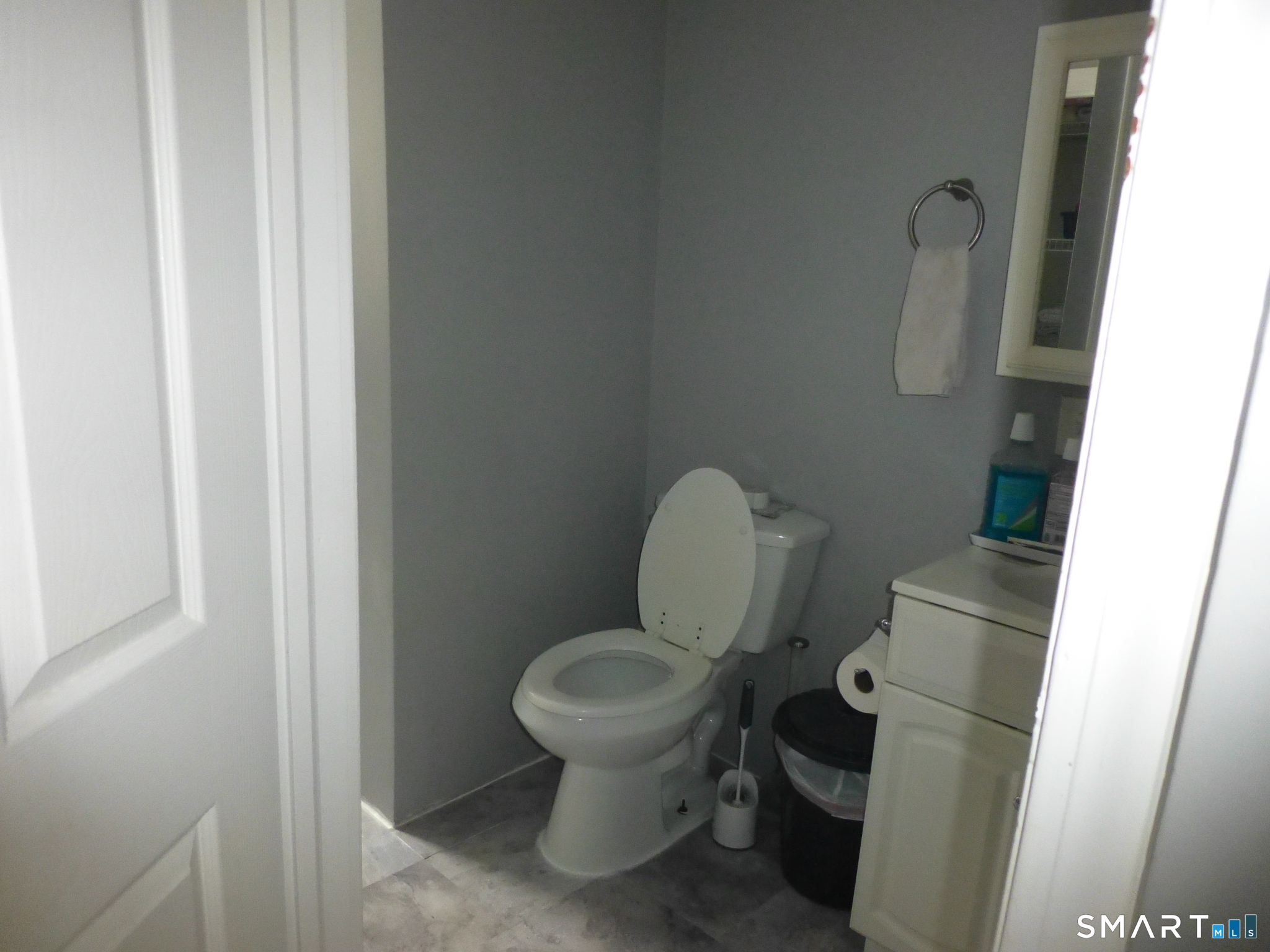 593 Mohegan Avenue Parkway Waterford CT 06375