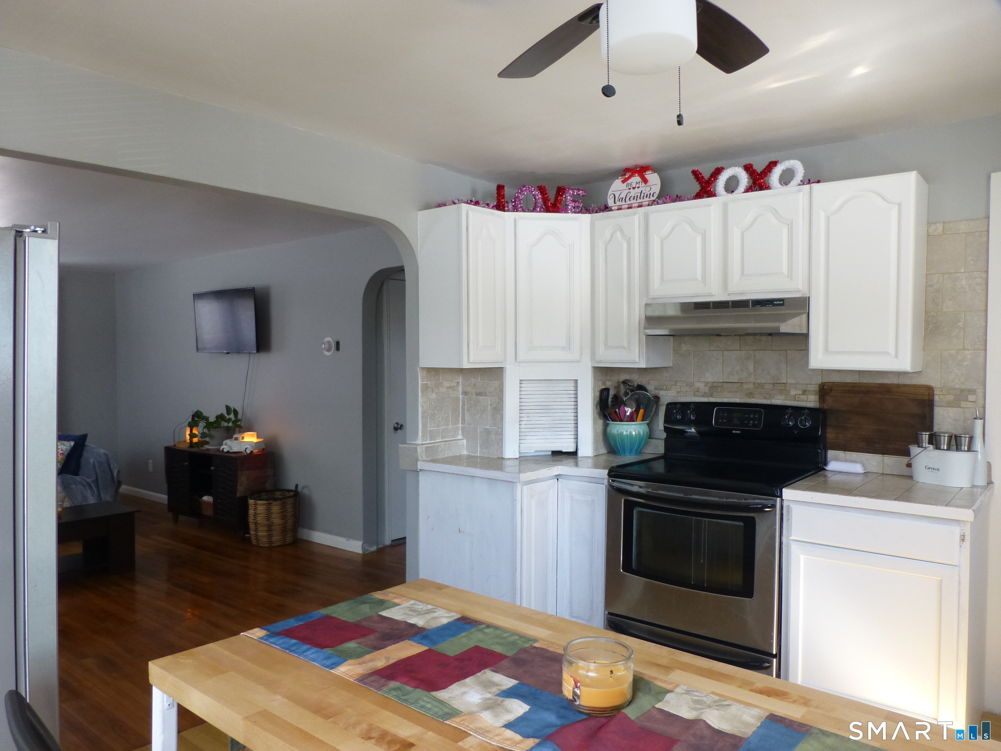 593 Mohegan Avenue Parkway Waterford CT 06375