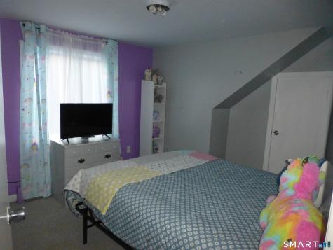 593 Mohegan Avenue Parkway Waterford CT 06375