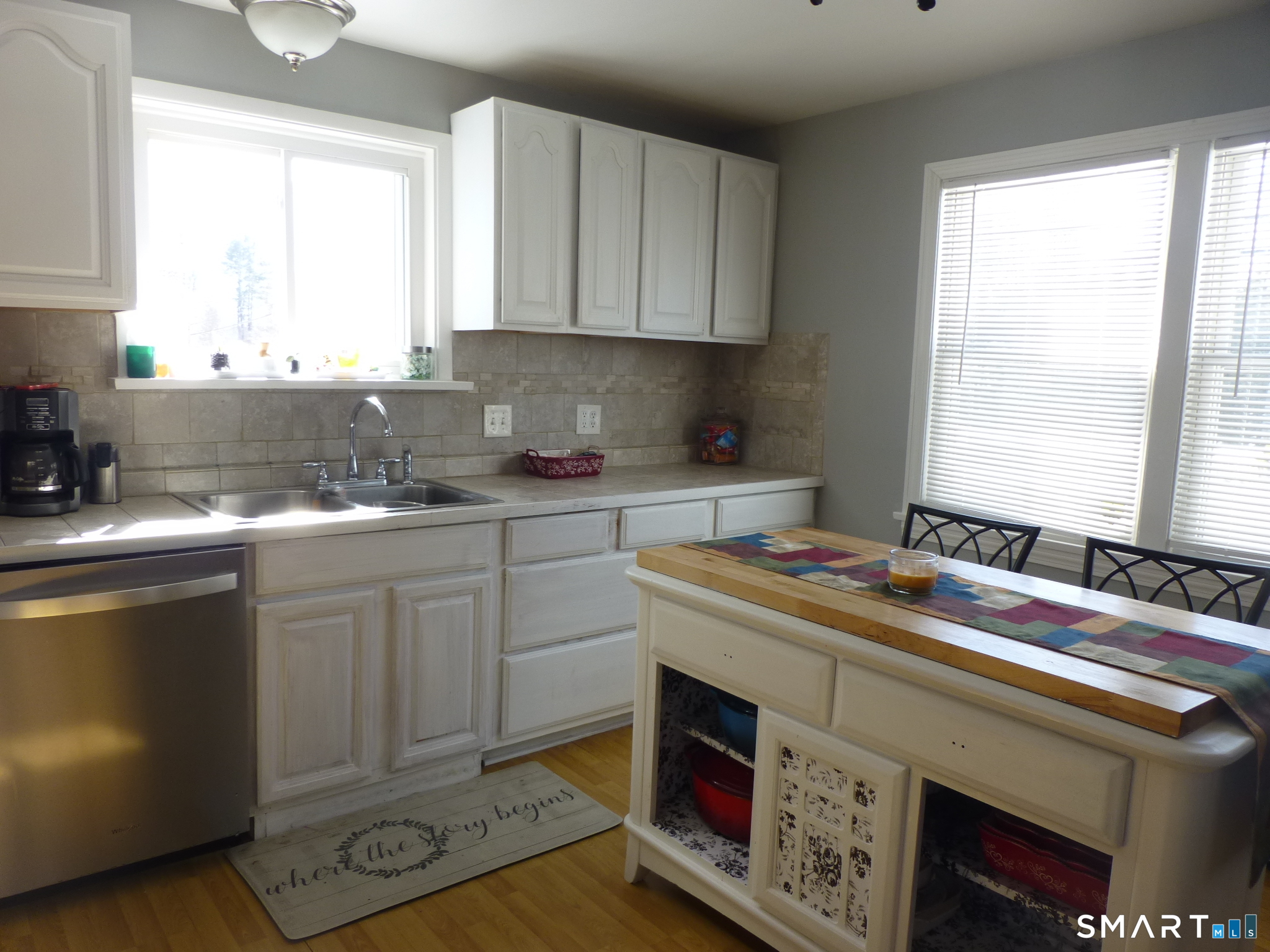 593 Mohegan Avenue Parkway Waterford CT 06375