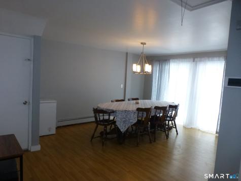 593 Mohegan Avenue Parkway Waterford CT 06375