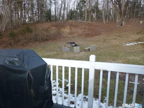 593 Mohegan Avenue Parkway Waterford CT 06375