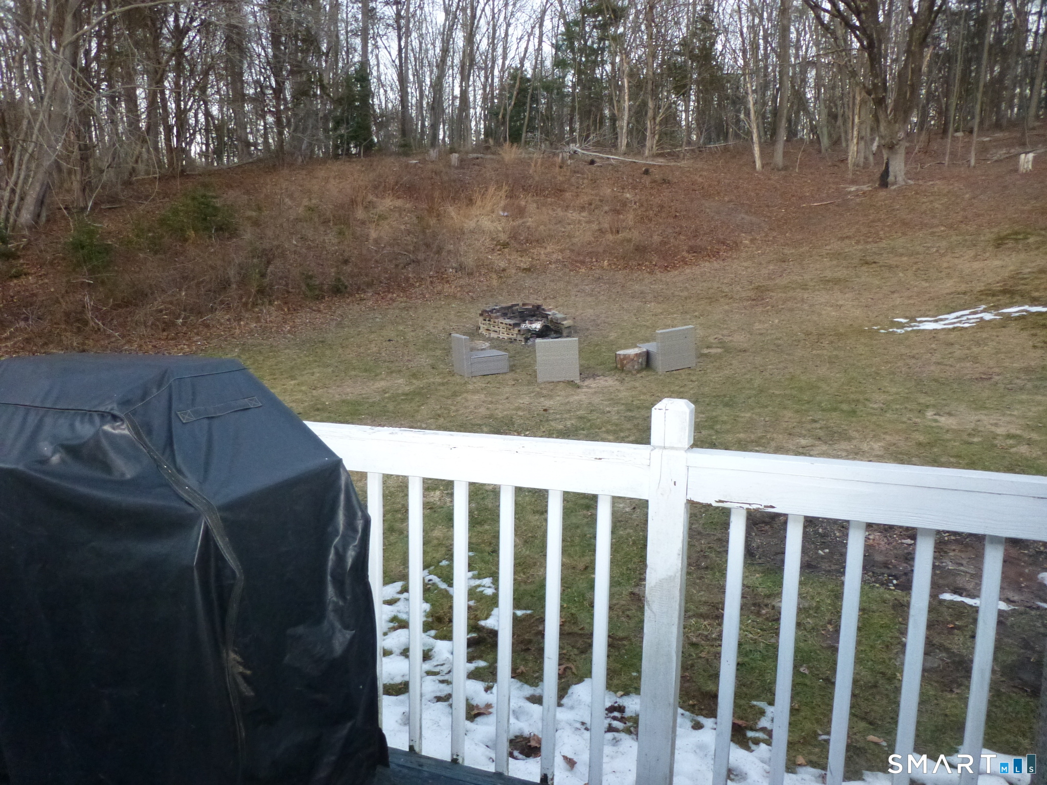593 Mohegan Avenue Parkway Waterford CT 06375
