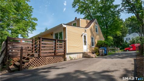 40 Packard Street Manchester CT 06040