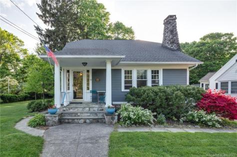 32 Yale Avenue Middlebury CT 06762