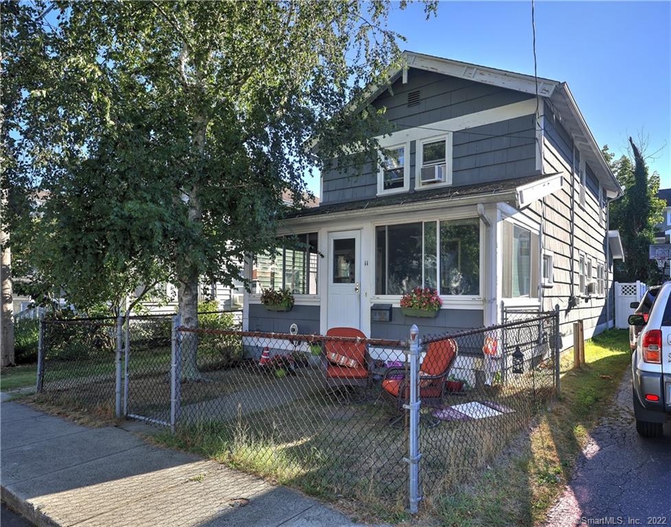 11 Deerfield Avenue Milford CT 06460