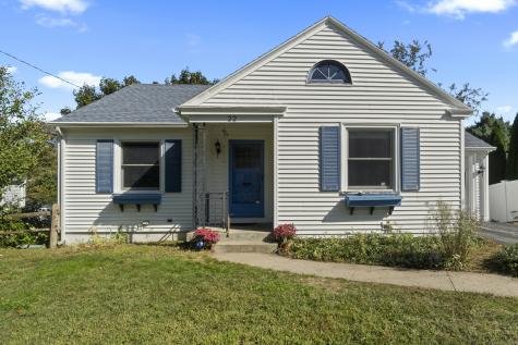 22 Mayflower Avenue Stonington CT 06379