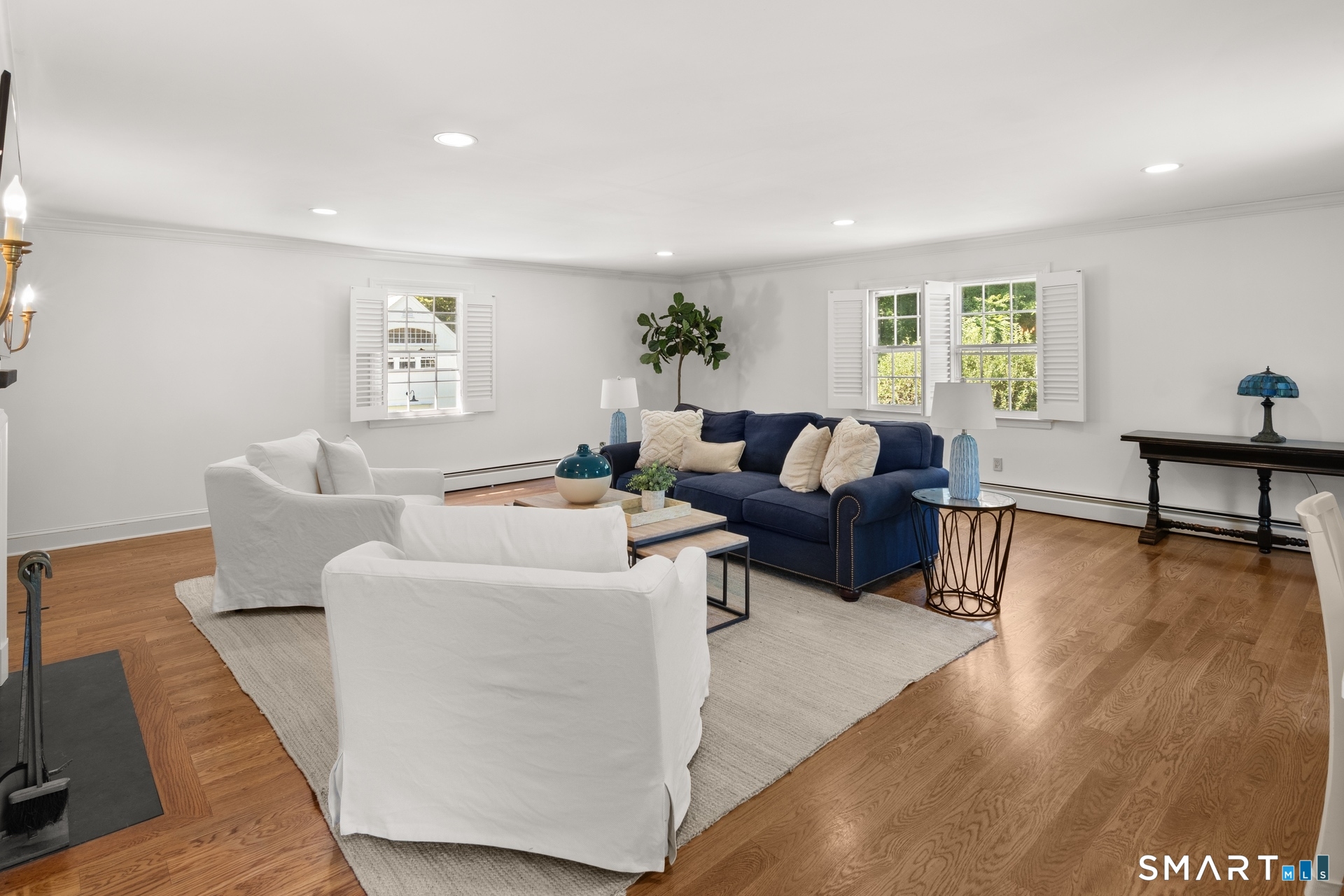 20 Gray Squirrel Drive New Canaan CT 06840