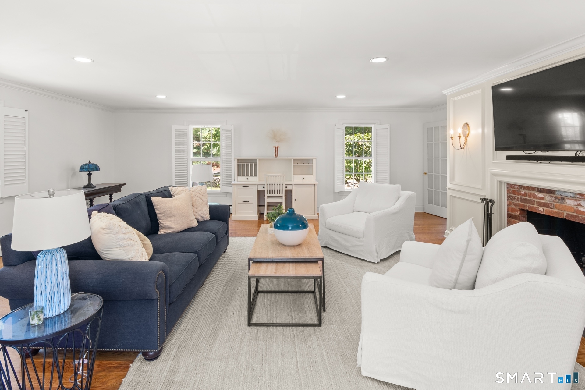 20 Gray Squirrel Drive New Canaan CT 06840