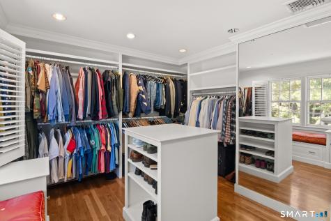 20 Gray Squirrel Drive New Canaan CT 06840