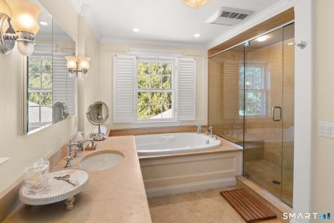 20 Gray Squirrel Drive New Canaan CT 06840