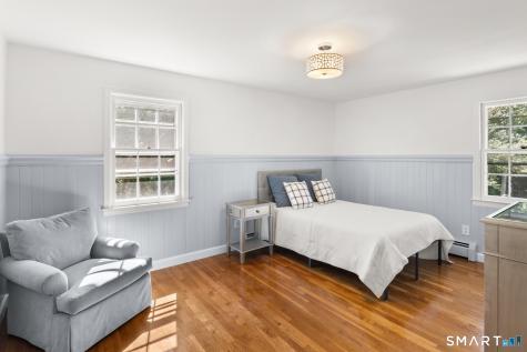 20 Gray Squirrel Drive New Canaan CT 06840