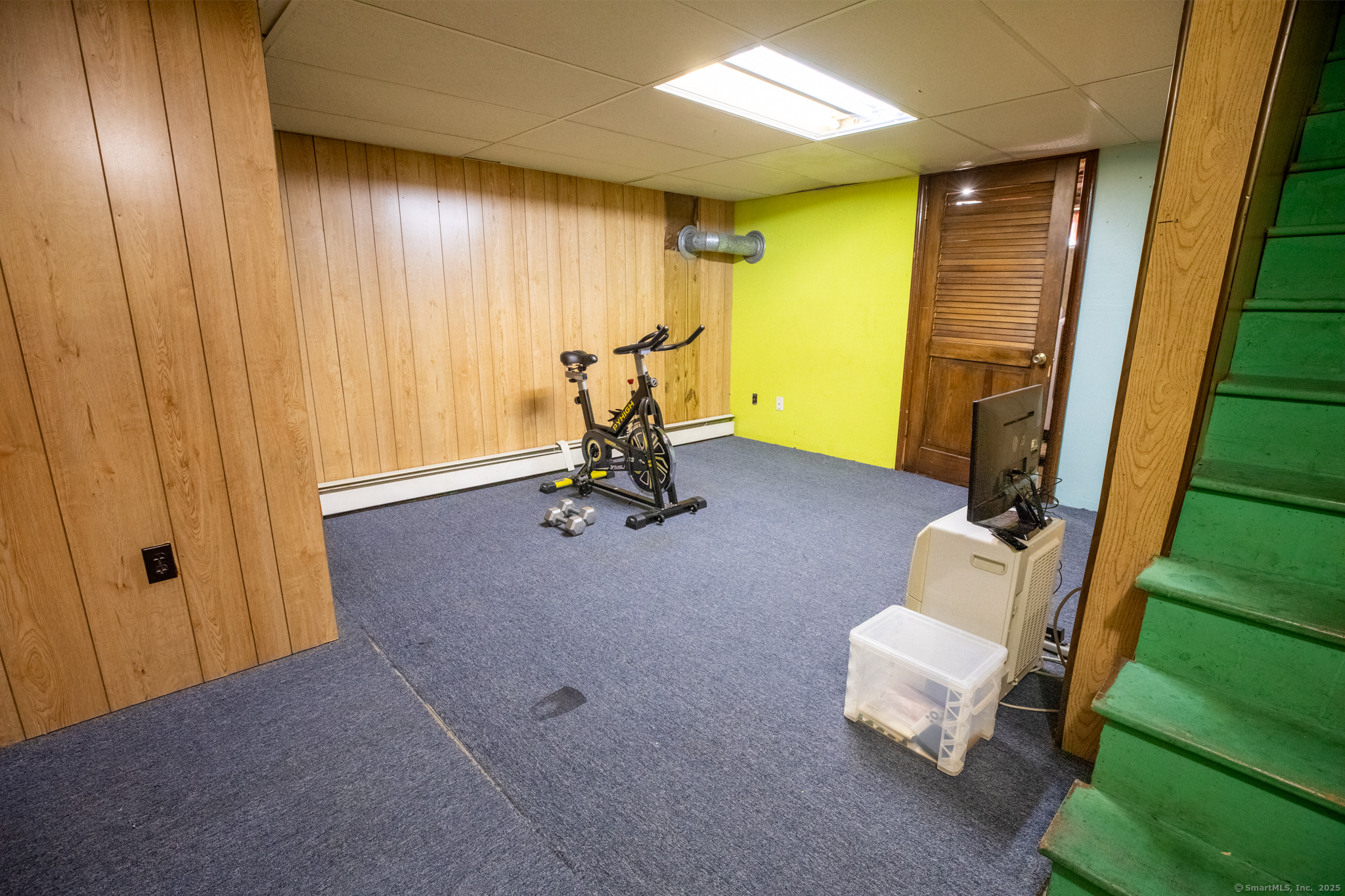 33 Spruce Drive East Hartford CT 06111