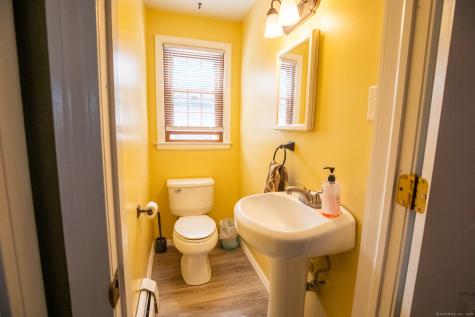 33 Spruce Drive East Hartford CT 06111