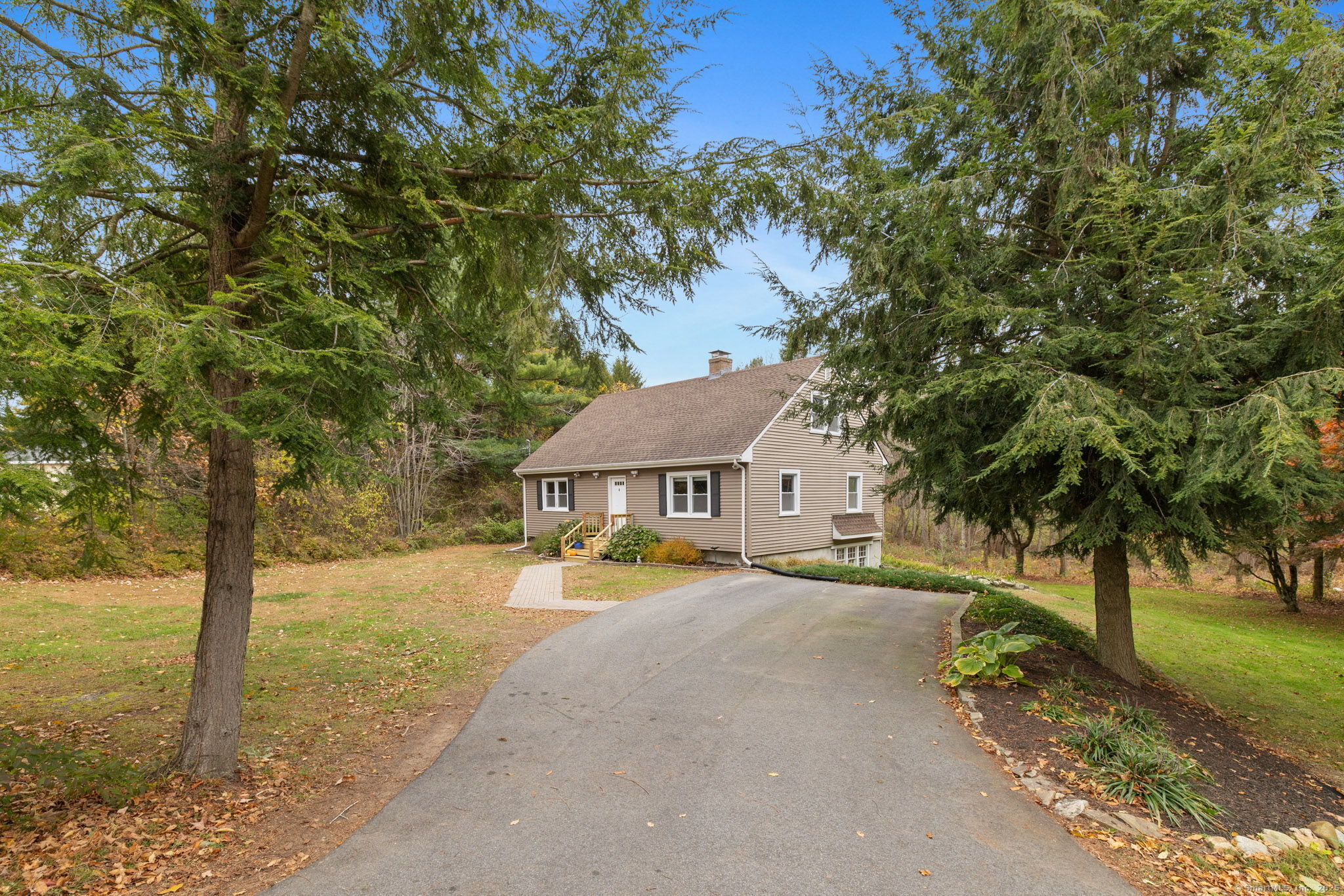 10 Shingle Mill Road Salem CT 06420