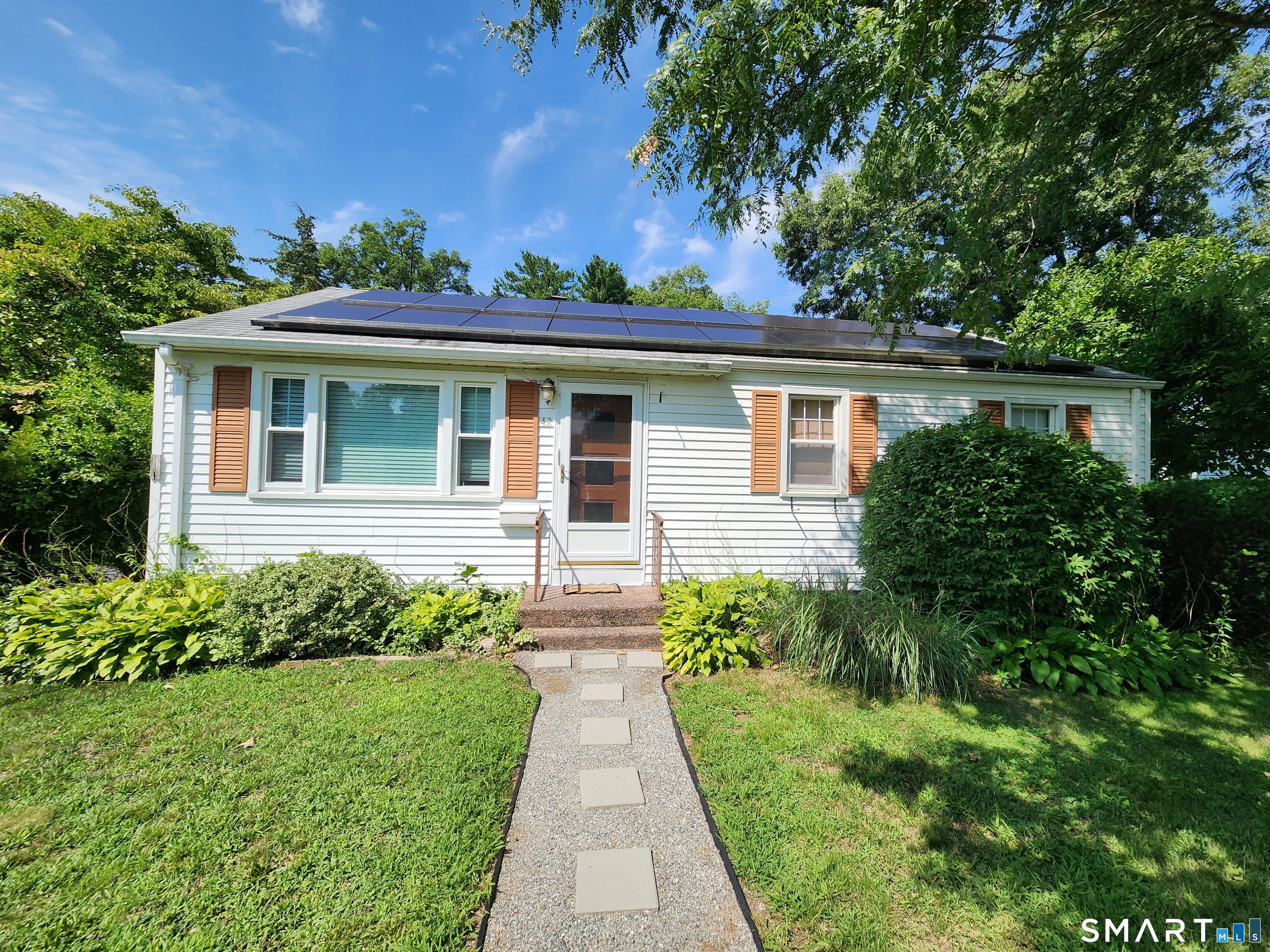 42 Coventry Street Manchester CT 06042