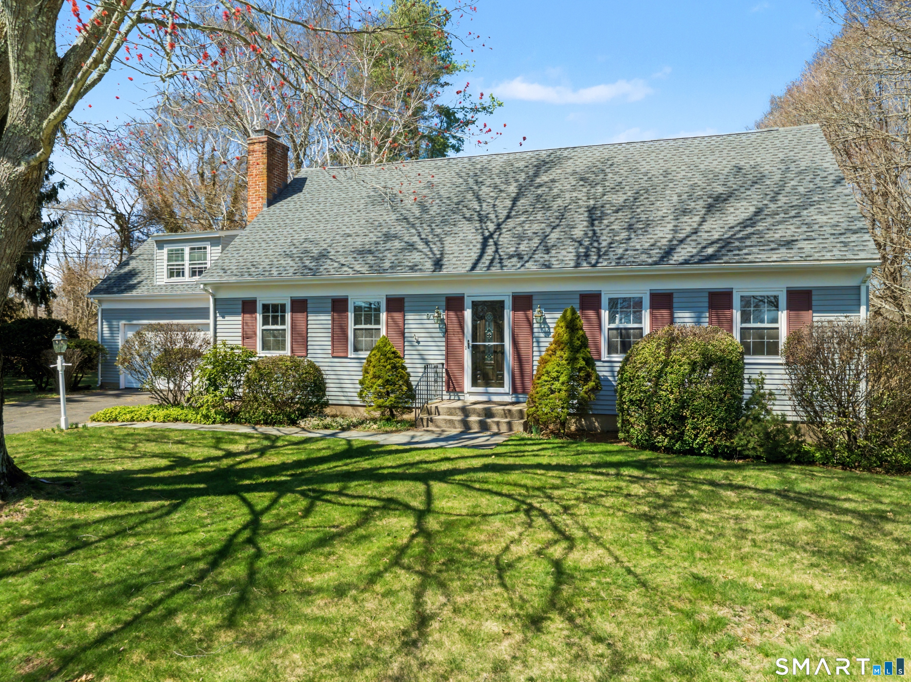 9 Sparrow Bush Lane Guilford CT 06437