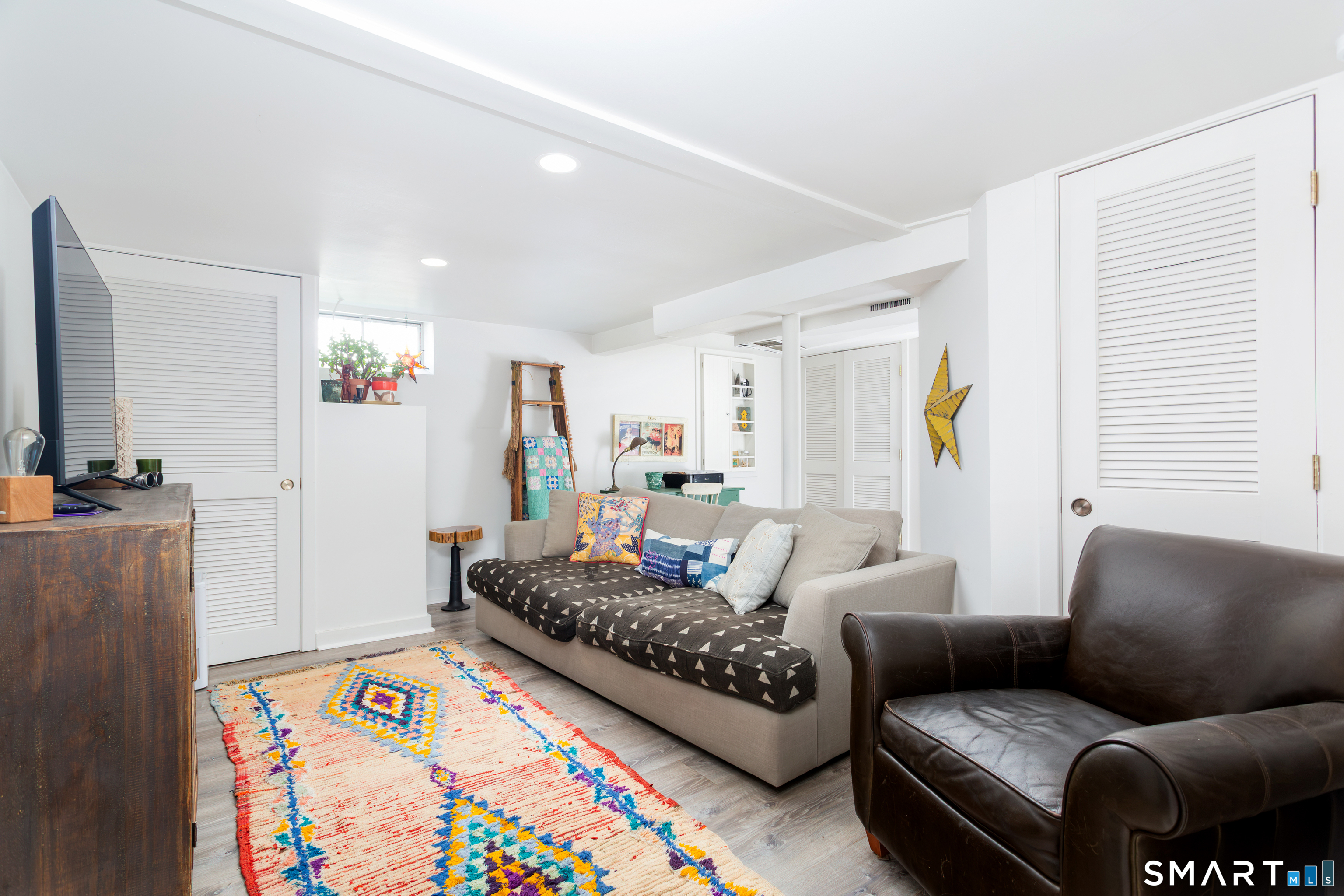 127 Moritz Place Fairfield CT 06824