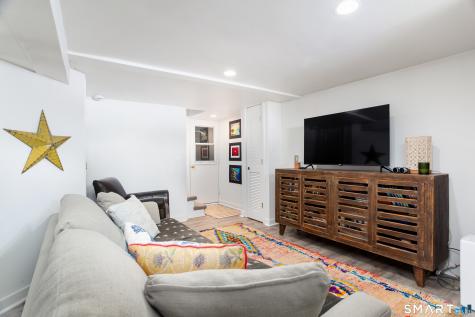 127 Moritz Place Fairfield CT 06824